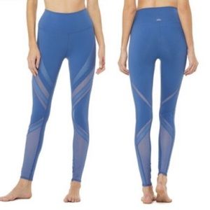 Alo Leggings - Contour Mesh paneling